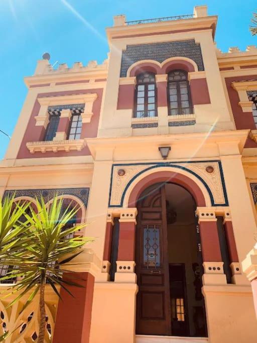 Palacete Del Porvenir Sevilha Exterior foto